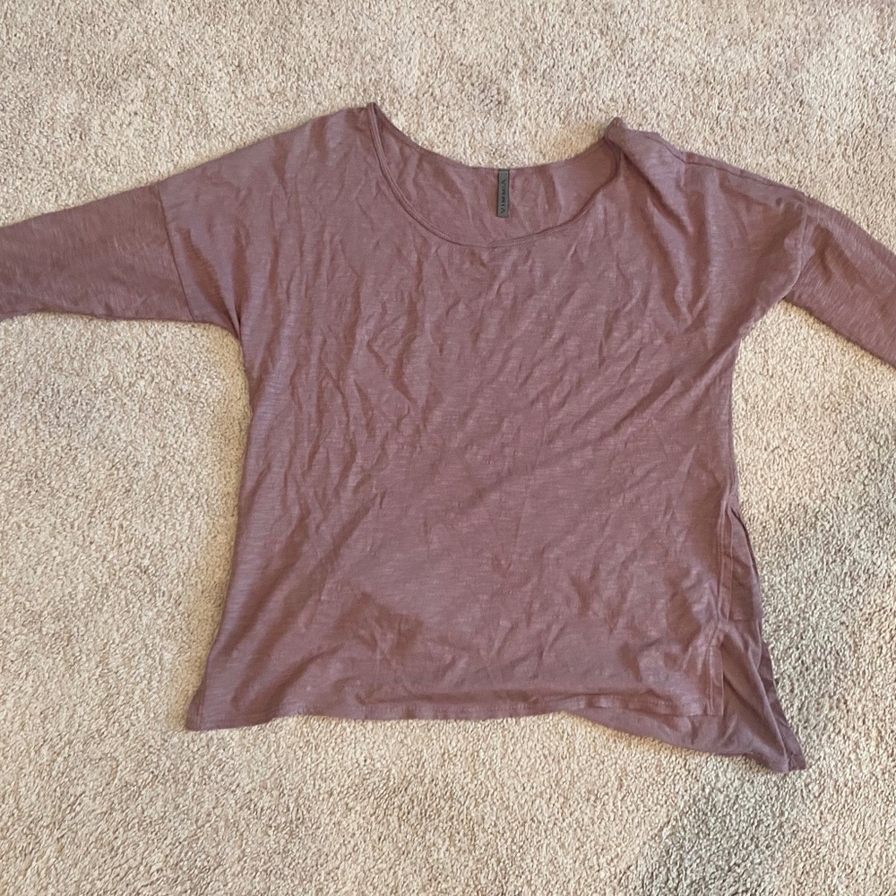 Vimmia light purple shirt